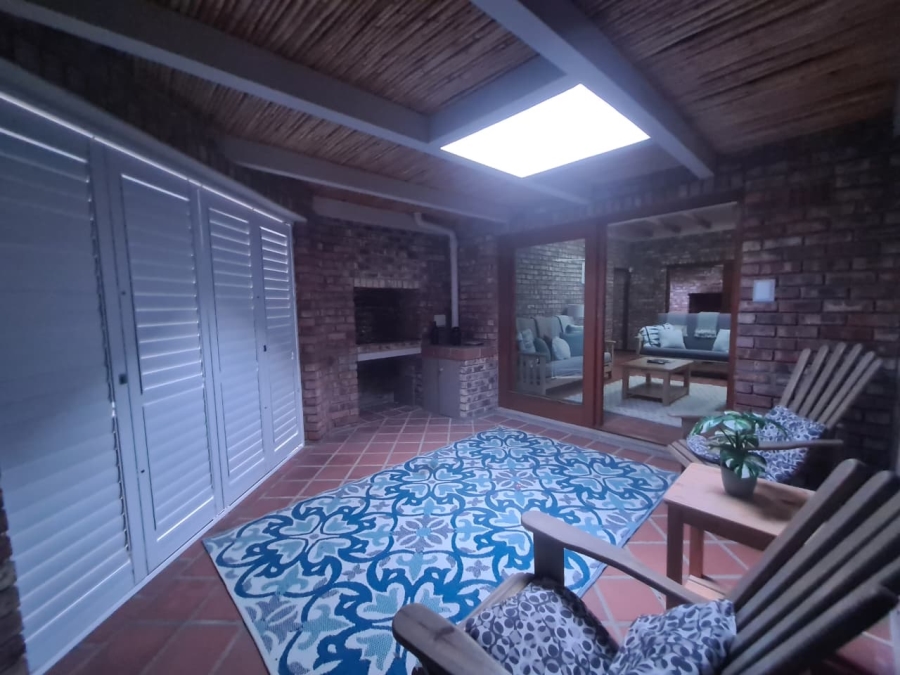 To Let 3 Bedroom Property for Rent in Glentana Western Cape